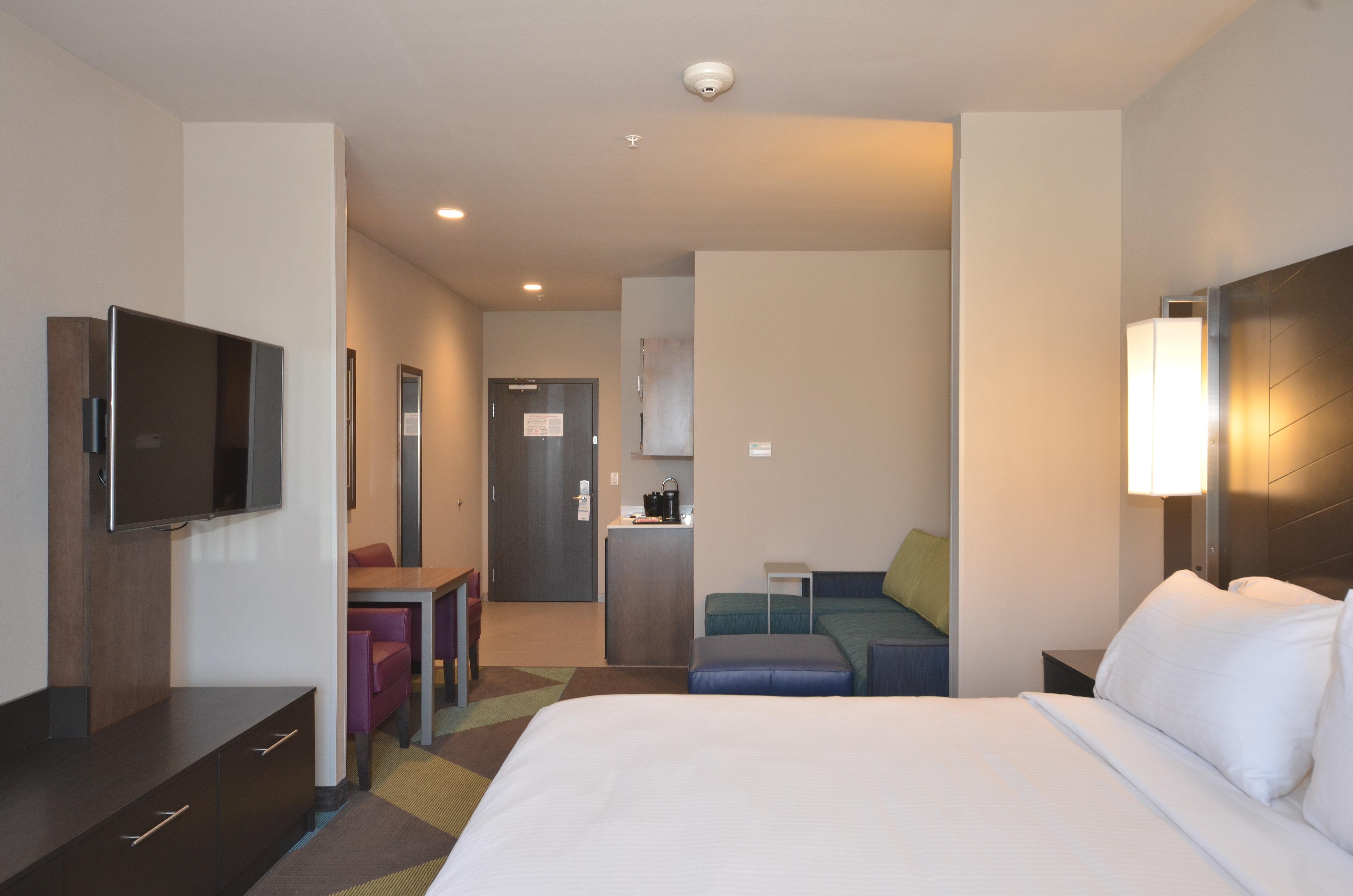 Holiday Inn Express & Suites Oklahoma City Mid - Arpt Area By Ihg Exteriör bild