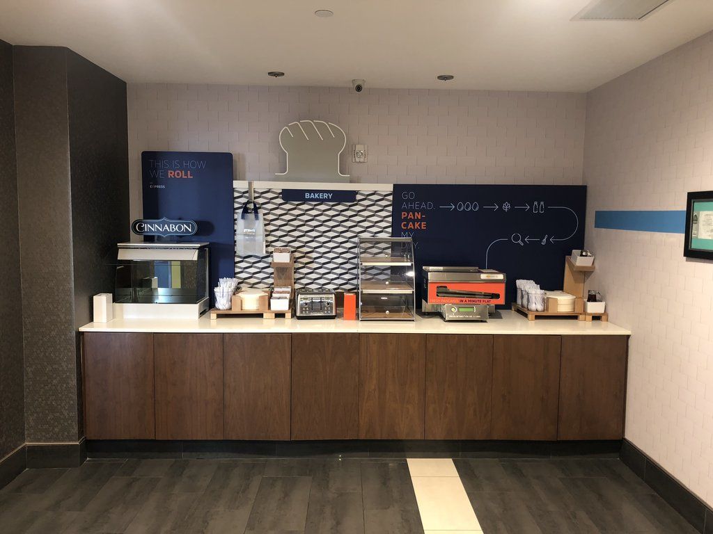 Holiday Inn Express & Suites Oklahoma City Mid - Arpt Area By Ihg Exteriör bild